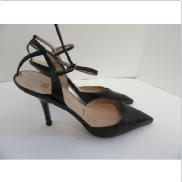 VERA WANG BLACK LEATHER PUMPS W/ ANKLE STRAP SZ 36 - Picture 4 of 6